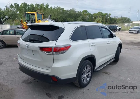 2015 Toyota Highlander Xle V6 из США, поврежденный, VIN 5TDKKRFH8FS113186